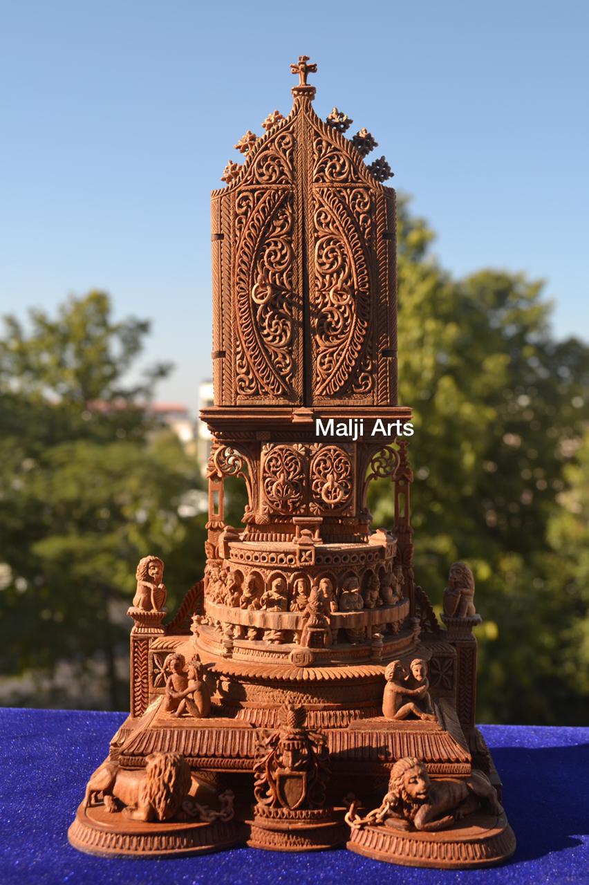 Sandalwood Miniature Altarpiece with the Crucifixion - Malji Arts